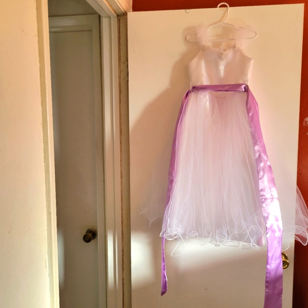 Flower girl dress size 8